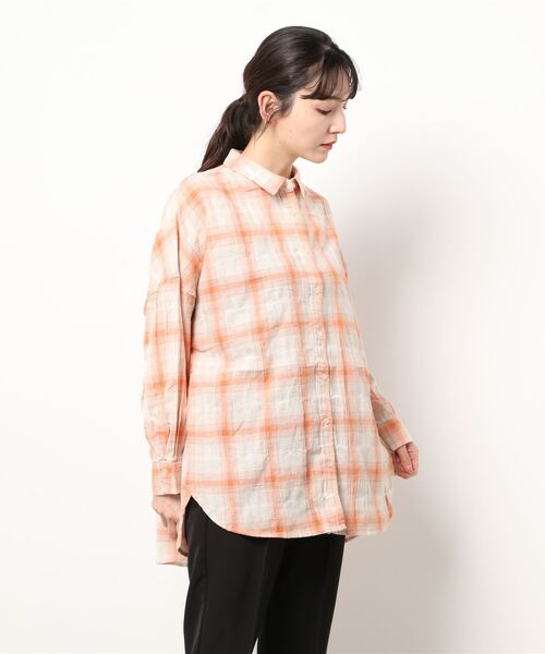 Samansa Mos2（サマンサ モスモス）の「シャーリングローンブラウス（シャツ/ブラウス・レディース・ブラック/カーキ/ピンク/オレンジ/グリーン・ﾌﾘ-）」の9枚目の写真