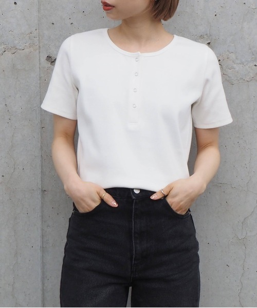 tiptop（ティップトップ）の「【2024SS新色登場】テレコヘンリーネックショートプルオーバー（Tシャツ/カットソー・レディース・ブラック/グレー/オフホワイト/ピンク/ライトグリーン/A/オレンジ/ホワイト系その他・FREE）」の15枚目の写真