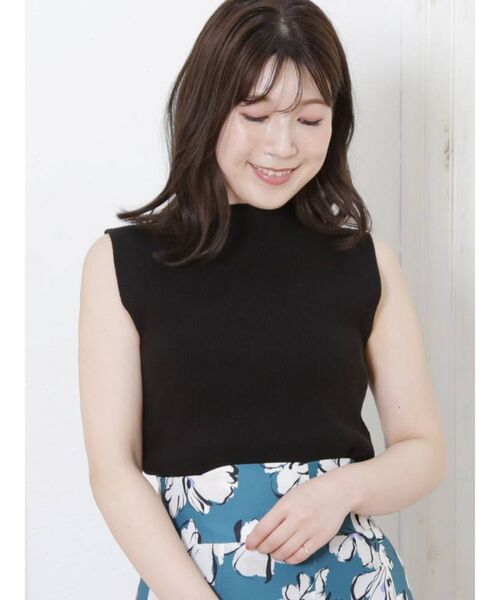 MERCURYDUO（マーキュリーデュオ）の「片畔ボトルネックニット（ニット/セーター・レディース・ライトグレー/ブラック/オフホワイト/オレンジ/グリーン・FREE）」の2枚目の写真