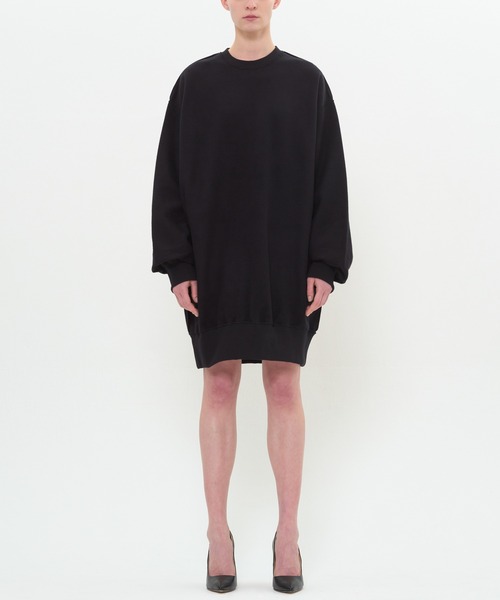 DRESSEDUNDRESSED（ドレスドアンドレスド）の「Inside Out Oversized Sweatshirt（スウェット・メンズ・ホワイト/ブラック・4/2/3）」の2枚目の写真