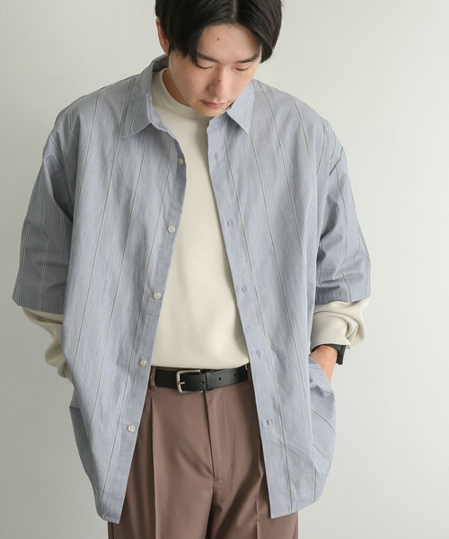 SENSE OF PLACE by URBAN RESEARCH(センスオブプレイスバイアーバンリサーチ)の「ストライプエクストラルーズシャツ(5分袖)(シャツ/ブラウス・メンズ・ホワイト/ネイビー/ライトベージュ・MEDIUM/LARGE)」の1枚目の写真
