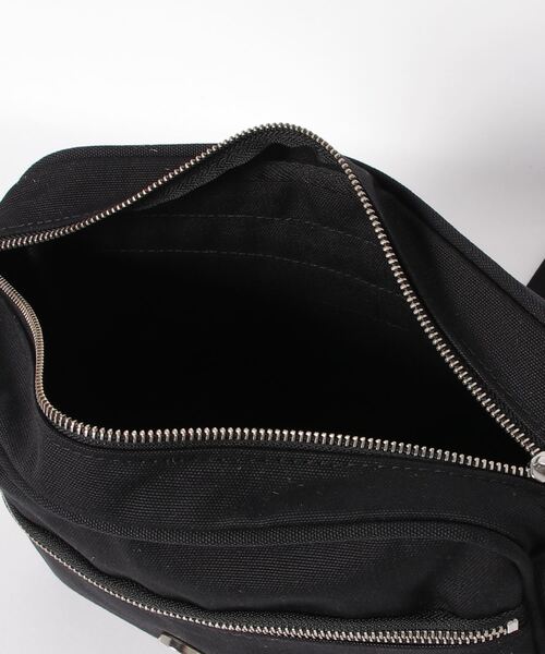 marimekko（マリメッコ）の「marimekko/マリメッコ/MAGNEETTILAUKKU 40954（ショルダーバッグ・レディース・ブラック・ONESIZE）」の6枚目の写真