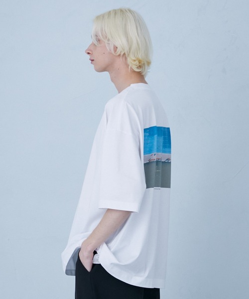 PUBLIC TOKYO(パブリックトウキョウ)の「ビューティフルバックプリントフォトTEE -ARG-(Tシャツ/カットソー・メンズ・ホワイト/ブラック・1/2)」の10枚目の写真