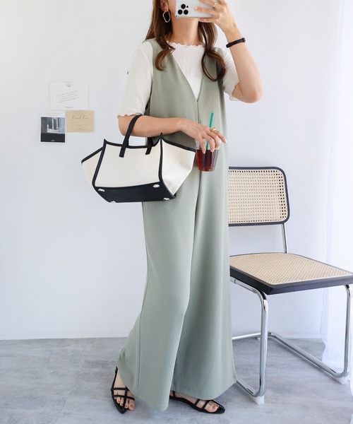 梨地ポンチVネックサロペット