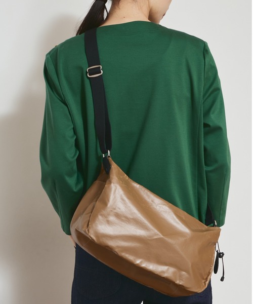 Jack Gomme（ジャックゴム）の「◆【JACK GOMME】ＬＩＲＩＳショルダーバッグ（ショルダーバッグ・レディース・シルバー/ベージュ系その他・ﾌﾘ-）」の2枚目の写真