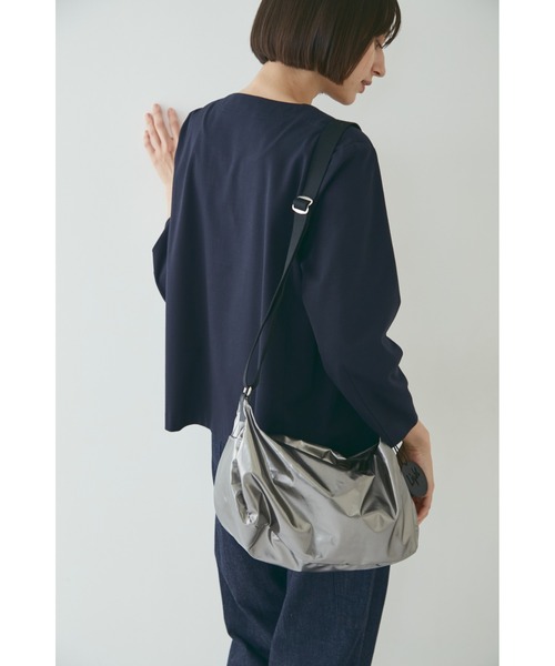 Jack Gomme（ジャックゴム）の「◆【JACK GOMME】ＬＩＲＩＳショルダーバッグ（ショルダーバッグ・レディース・シルバー/ベージュ系その他・ﾌﾘ-）」の12枚目の写真