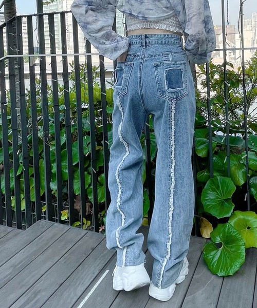 Figments（フィグメンツ）の「フリンジ切替デニムパンツ（デニムパンツ・レディース・ライトインディゴブルー・MEDIUM/LARGE/SMALL）」の18枚目の写真