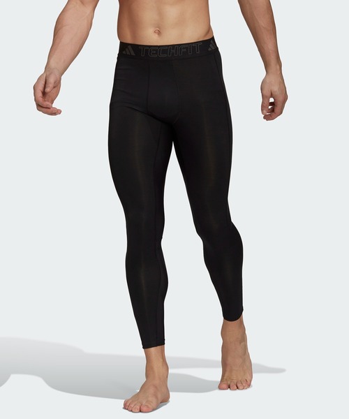 adidas（アディダス）の「テックフィット AEROREADY