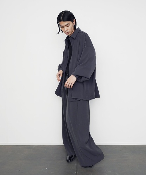 Air Tokyo（エアートウキョー）の「Tenshin×AirTokyo collaboration : wide straight slacks / ワイドストレートスラックス（スラックス・メンズ・チャコールグレー/グリーン・MEDIUM/LARGE）」の12枚目の写真