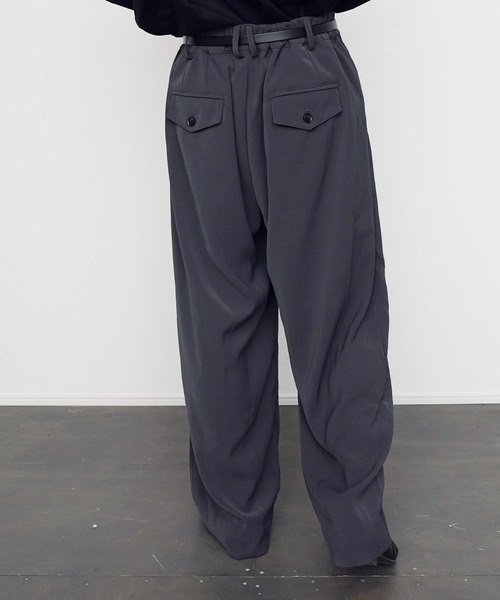 Air Tokyo（エアートウキョー）の「Tenshin×AirTokyo collaboration : wide straight slacks / ワイドストレートスラックス（スラックス・メンズ・チャコールグレー/グリーン・MEDIUM/LARGE）」の18枚目の写真