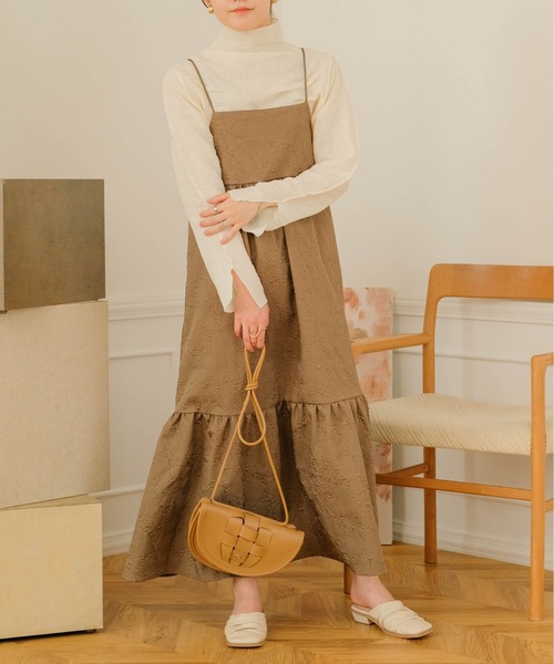 Bab（バブ）の「シアーサッカーストライプブラウス（シャツ/ブラウス・レディース・ブラック/ピンク/ライトグリーン/アイボリー・M）」の16枚目の写真