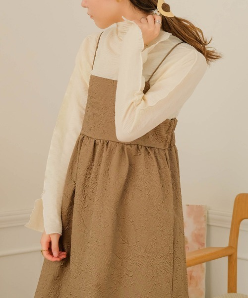 Bab（バブ）の「シアーサッカーストライプブラウス（シャツ/ブラウス・レディース・ブラック/ピンク/ライトグリーン/アイボリー・M）」の10枚目の写真