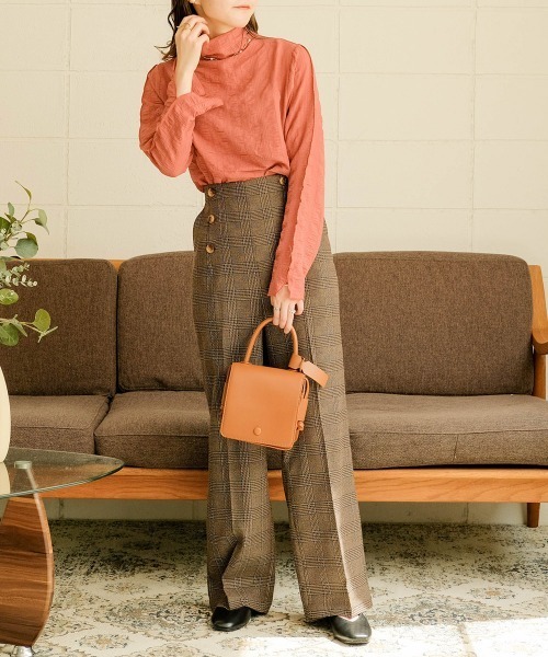 Bab（バブ）の「シアーサッカーストライプブラウス（シャツ/ブラウス・レディース・ブラック/ピンク/ライトグリーン/アイボリー・M）」の13枚目の写真