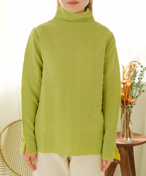 Bab（バブ）の「シアーサッカーストライプブラウス（シャツ/ブラウス・レディース・ブラック/ピンク/ライトグリーン/アイボリー・M）」の9枚目の写真