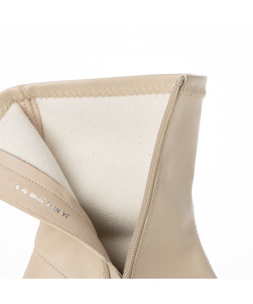 noyau（ノヤウ）の「タンクソールストレッチブーツ（ブーツ・レディース・ライトブルーグレー/アイボリー/ブラック系その他6/ブラック・S/M/L/LL）」の10枚目の写真