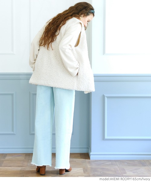 coca（coca）（コカ）の「ミドル丈ボアベスト（ベスト・レディース・ブラウン/アイボリー・ONE SIZE）」の11枚目の写真