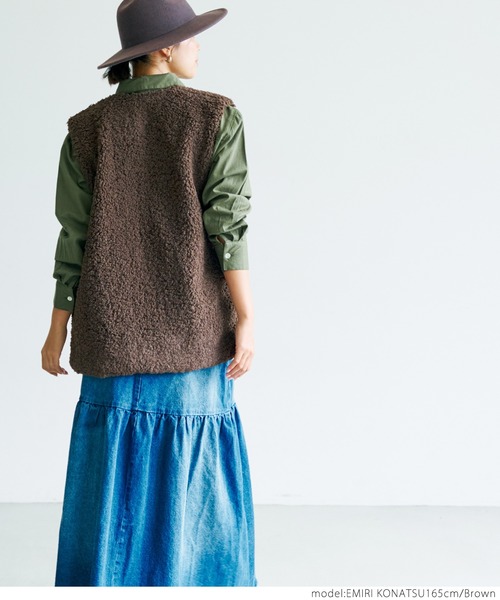 coca（coca）（コカ）の「ミドル丈ボアベスト（ベスト・レディース・ブラウン/アイボリー・ONE SIZE）」の8枚目の写真