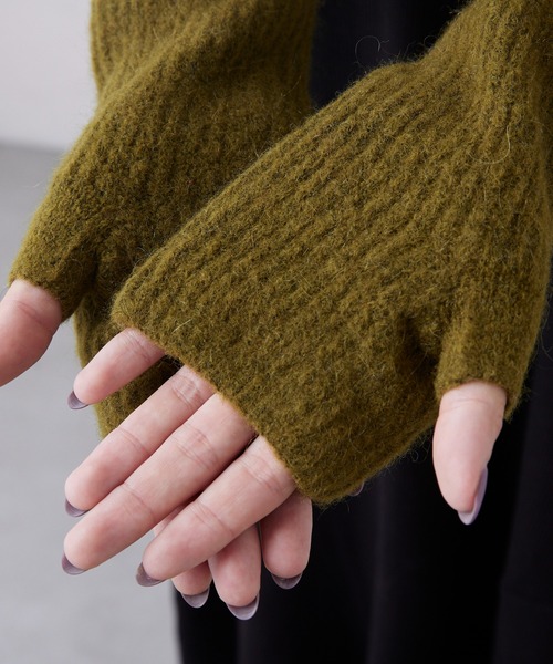 BIRTHDAY BAR（バースデイバー）の「アームウォーマー エアリーモヘア（アームカバー・レディース・パープル/グレー/グリーン/ブルー・フリー）」の20枚目の写真