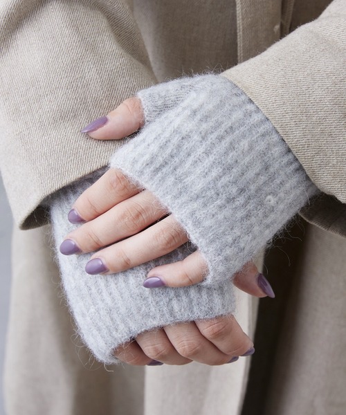 BIRTHDAY BAR（バースデイバー）の「アームウォーマー エアリーモヘア（アームカバー・レディース・パープル/グレー/グリーン/ブルー・フリー）」の8枚目の写真