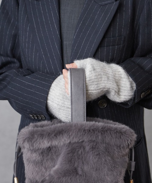 BIRTHDAY BAR（バースデイバー）の「アームウォーマー エアリーモヘア（アームカバー・レディース・パープル/グレー/グリーン/ブルー・フリー）」の7枚目の写真