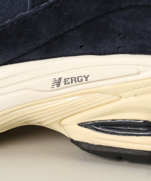 NEW BALANCE（ニューバランス）の「【NEW BALANCE / ニューバランス】 M2002R  CA/CC/CD（スニーカー・メンズ・ネイビー/ブラウン/アイボリー・26cm/27cm/28cm）」の14枚目の写真