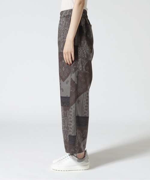 AVIREX(アヴィレックス)の「REPEATING PATTERN PANTS/ リピーティングパターンパンツ(その他パンツ・レディース・チャコール/ブラウン・F)」の8枚目の写真