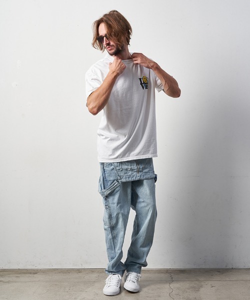 STUD MUFFIN(スタッドマフィン)の「mt8085-6ozピグメントダイコットン天竺アーススマイリー-サガラパッチ SSTシャツ(Tシャツ/カットソー・メンズ・ホワイト/チャコールグレー・2/4/3)」の8枚目の写真