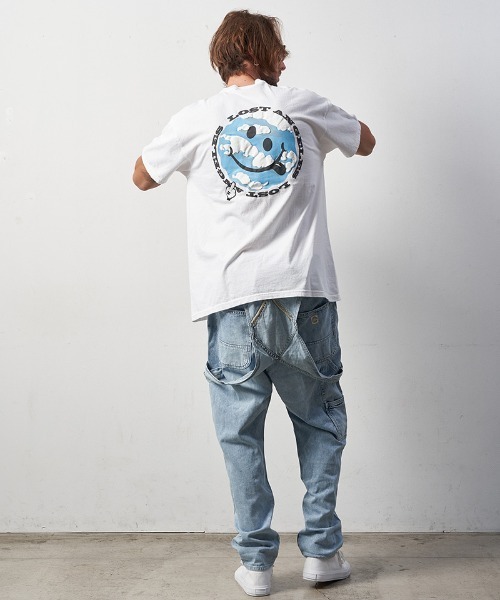 STUD MUFFIN(スタッドマフィン)の「mt8085-6ozピグメントダイコットン天竺アーススマイリー-サガラパッチ SSTシャツ(Tシャツ/カットソー・メンズ・ホワイト/チャコールグレー・2/4/3)」の11枚目の写真