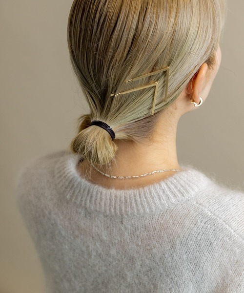 SMELLY（スメリー）の「メタルV2セットピン（ヘアピン・レディース・ゴールド・-）」の9枚目の写真