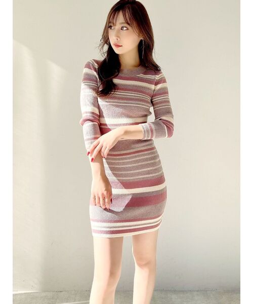 RESEXXY(リゼクシー)の「リブニットハイネックワンピース(ワンピース・レディース・ブラック/モカ/その他1・SMALL/MEDIUM)」の4枚目の写真