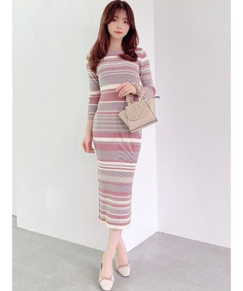 RESEXXY(リゼクシー)の「リブニットハイネックワンピース(ワンピース・レディース・ブラック/モカ/その他1・SMALL/MEDIUM)」の17枚目の写真