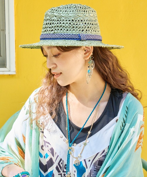 チャイハネ（チャイハネ）の「【チャイハネ】蝶透かしイヤーフック（イヤーカフ・レディース・シルバー/ゴールド/ブラック・FREE）」の7枚目の写真