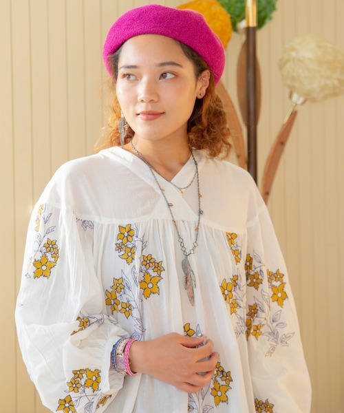 チャイハネ（チャイハネ）の「【チャイハネ】蝶透かしイヤーフック（イヤーカフ・レディース・シルバー/ゴールド/ブラック・FREE）」の4枚目の写真