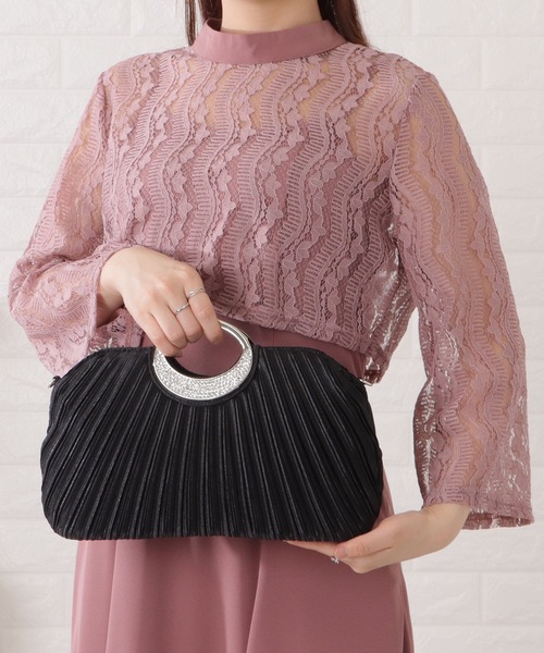 Lace Ladies(レースレディース)の「メタルハンドルサテンプリーツラウンドバッグ(クラッチバッグ・レディース・ブラック/シルバー/ベージュ・FREE)」の19枚目の写真