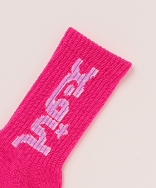 X-girl Stages（エックスガールステージス）の「ミルズロゴクルーソックス【日本製】（ソックス/靴下・キッズ・ブラック/ホワイト/ピンク・15-17cm/19-21cm/13-15cm/17-19cm）」の4枚目の写真