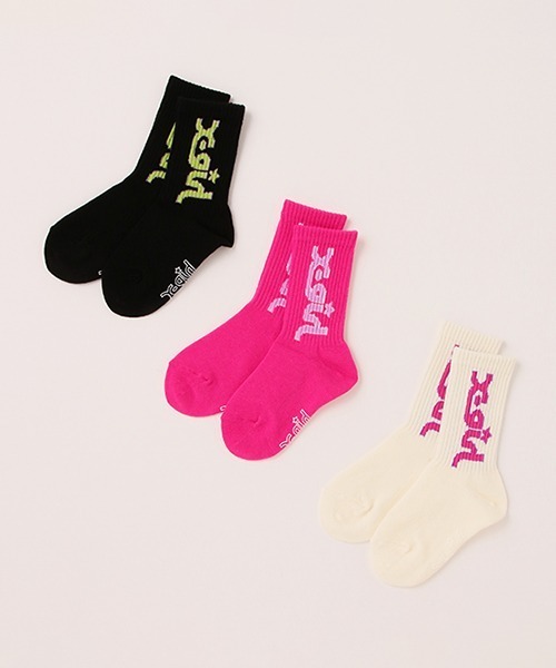 X-girl Stages（エックスガールステージス）の「ミルズロゴクルーソックス【日本製】（ソックス/靴下・キッズ・ブラック/ホワイト/ピンク・15-17cm/19-21cm/13-15cm/17-19cm）」の8枚目の写真