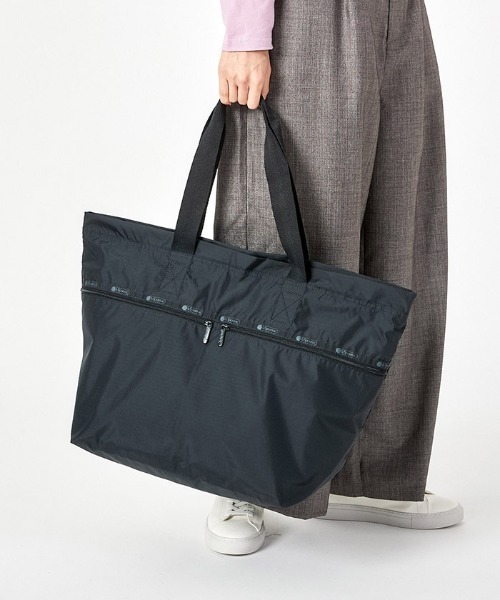 美品レスポートサック ニューヨーク ブラック トートバッグ SMART FLAP BACKPACK2ビターブラック（トートバッグ