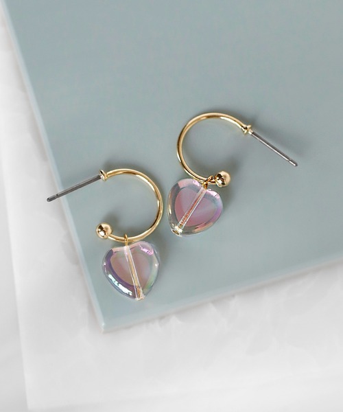 ANEMONE（アネモネ）の「オーロラカラーハートフープピアス（ピアス（両耳用）・レディース・レインボー/パープル/ベージュ・FREE）」の3枚目の写真