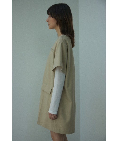 BLACK BY MOUSSY(ブラックバイマウジー)の「short all in one(ショートオールインワン)(つなぎ/オールインワン・レディース・ベージュ/ブラック・2/1)」の12枚目の写真