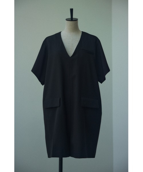 BLACK BY MOUSSY(ブラックバイマウジー)の「short all in one(ショートオールインワン)(つなぎ/オールインワン・レディース・ベージュ/ブラック・2/1)」の18枚目の写真