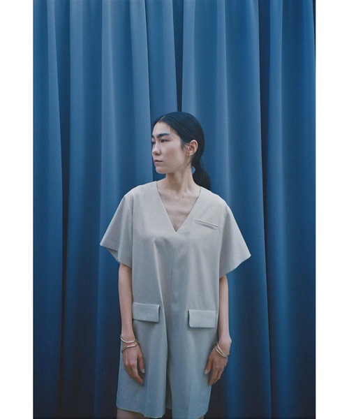 BLACK BY MOUSSY(ブラックバイマウジー)の「short all in one(ショートオールインワン)(つなぎ/オールインワン・レディース・ベージュ/ブラック・2/1)」の7枚目の写真