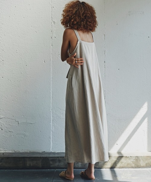 ROSE BUD(ローズバッド)の「テントラインワンピース(ワンピース・レディース・ブラック/ネイビー/ベージュ・FREE)」の8枚目の写真