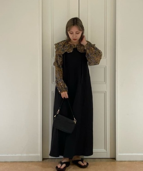 ROSE BUD(ローズバッド)の「テントラインワンピース(ワンピース・レディース・ブラック/ネイビー/ベージュ・FREE)」の22枚目の写真