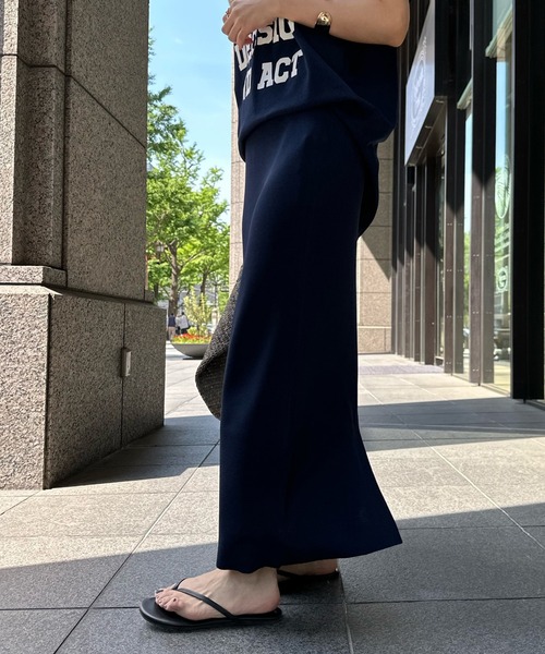 DouDou（ドゥドゥ）の「バックスリットニットスカート（スカート・レディース・ホワイト/ベージュ/グリーン/ネイビー・FREE）」の12枚目の写真