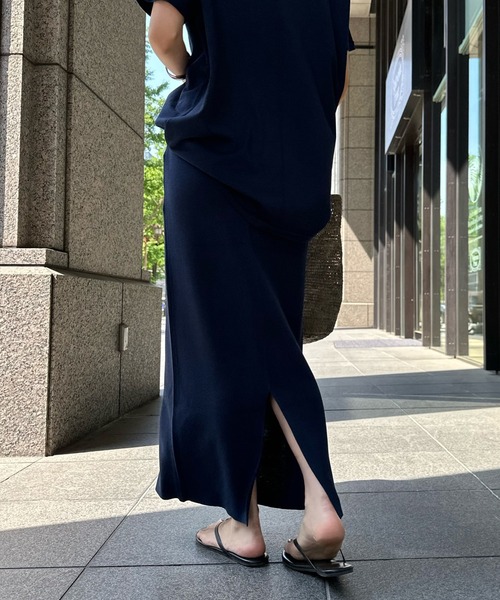 DouDou（ドゥドゥ）の「バックスリットニットスカート（スカート・レディース・ホワイト/ベージュ/グリーン/ネイビー・FREE）」の13枚目の写真