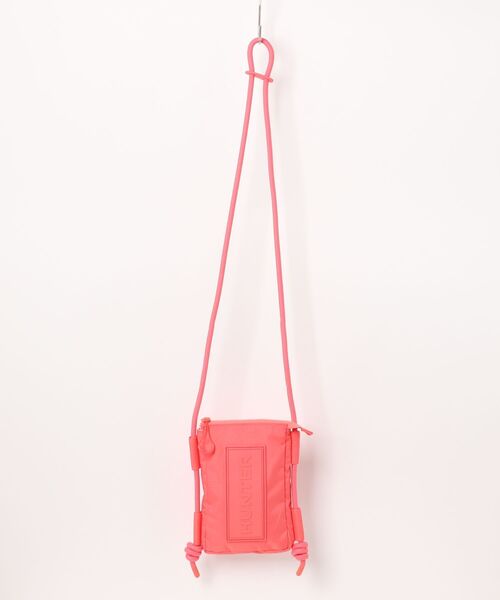 HUNTER(ハンター)の「《HUNTER》travel ripstop phone pouch(ボディバッグ/ウエストポーチ・メンズ・ブラック/ホワイト/ブラック×ブラック/ホワイト×レッド/グリーン系その他/レッド系その他/ホワイト系その他/ブルー系その他/シルバー/グリーン系その他2・フリー)」の9枚目の写真