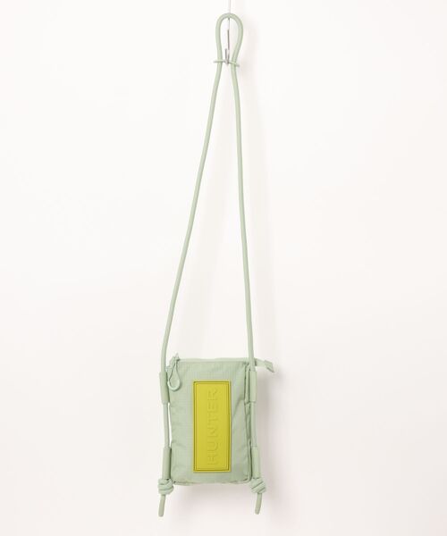 HUNTER(ハンター)の「《HUNTER》travel ripstop phone pouch(ボディバッグ/ウエストポーチ・メンズ・ブラック/ホワイト/ブラック×ブラック/ホワイト×レッド/グリーン系その他/レッド系その他/ホワイト系その他/ブルー系その他/シルバー/グリーン系その他2・フリー)」の7枚目の写真