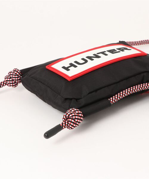 HUNTER(ハンター)の「《HUNTER》travel ripstop phone pouch(ボディバッグ/ウエストポーチ・メンズ・ブラック/ホワイト/ブラック×ブラック/ホワイト×レッド/グリーン系その他/レッド系その他/ホワイト系その他/ブルー系その他/シルバー/グリーン系その他2・フリー)」の17枚目の写真