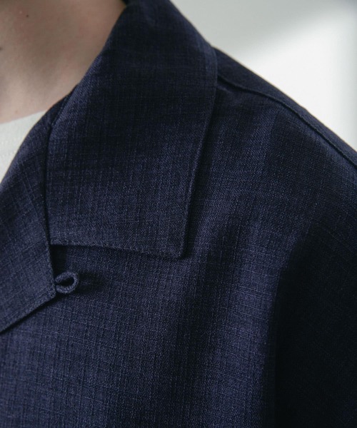 ITEMS URBANRESEARCH（アイテムズ アーバンリサーチ）の「ポリツイル 半袖オープンカラーシャツ（シャツ/ブラウス・メンズ・ベージュ/ネイビー/チャコールグレー・MEDIUM/LARGE）」の11枚目の写真