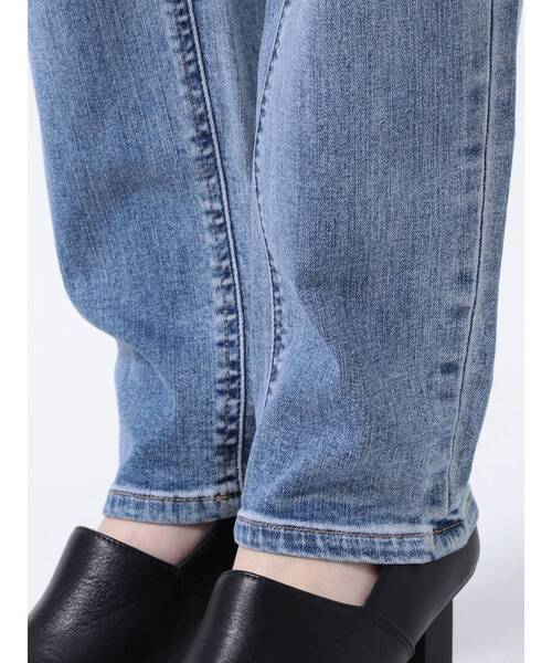 ELENDEEK（エレンディーク）の「ストレートラフデニム（デニムパンツ・レディース・ライトブルー/グレー・01/02/03）」の14枚目の写真